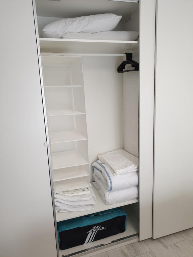,Private Apartment, Aircondition, Garage, Hd Tv Pl & De, Wifi, Fully Equipped, Near Beach Колобжег Екстериор снимка