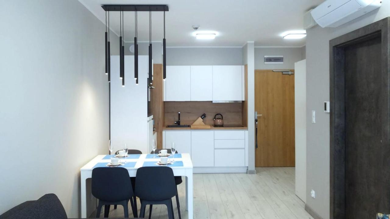 ,Private Apartment, Aircondition, Garage, Hd Tv Pl & De, Wifi, Fully Equipped, Near Beach Колобжег Екстериор снимка